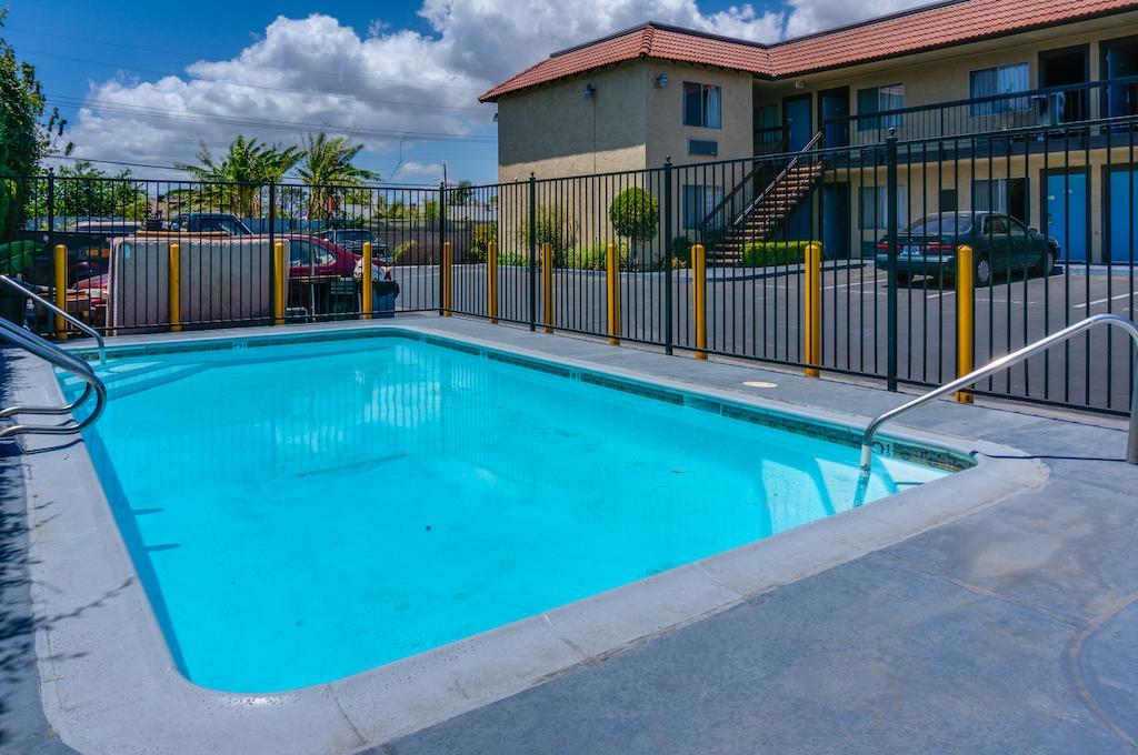 Motel Moonlight Anaheim Kültér fotó